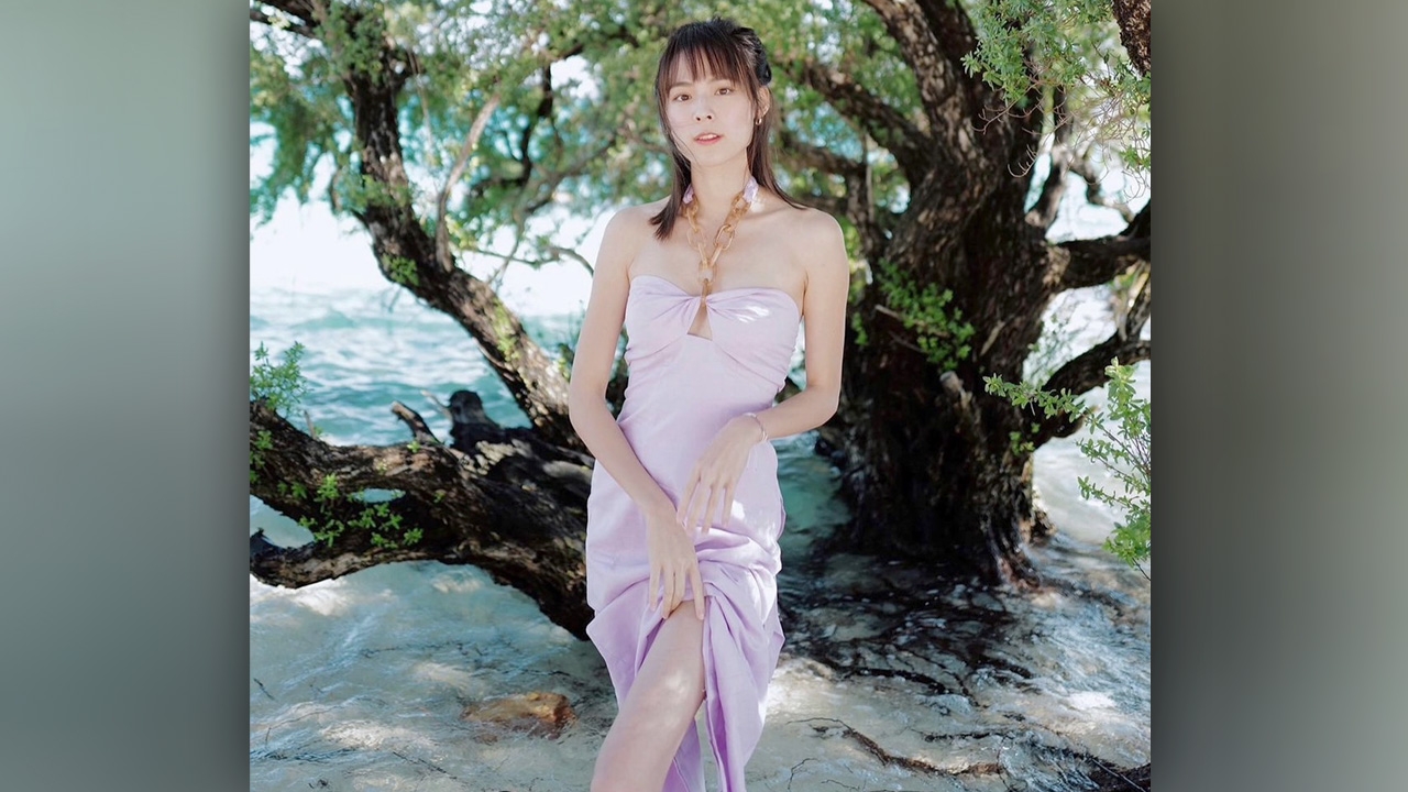 เซ็กซี่มาก แพทตี้ ถกกระโปรงสูงอวดต้นขาขาวจั๊วะ สามีสุดทนโผล่เมนต์อย่างไว