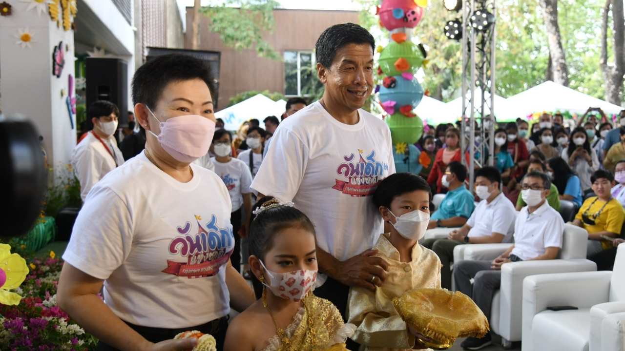 “ชัชชาติ” หนุน ทุกวันคือวันเด็ก เพราะเด็กคืออนาคตของเมือง
