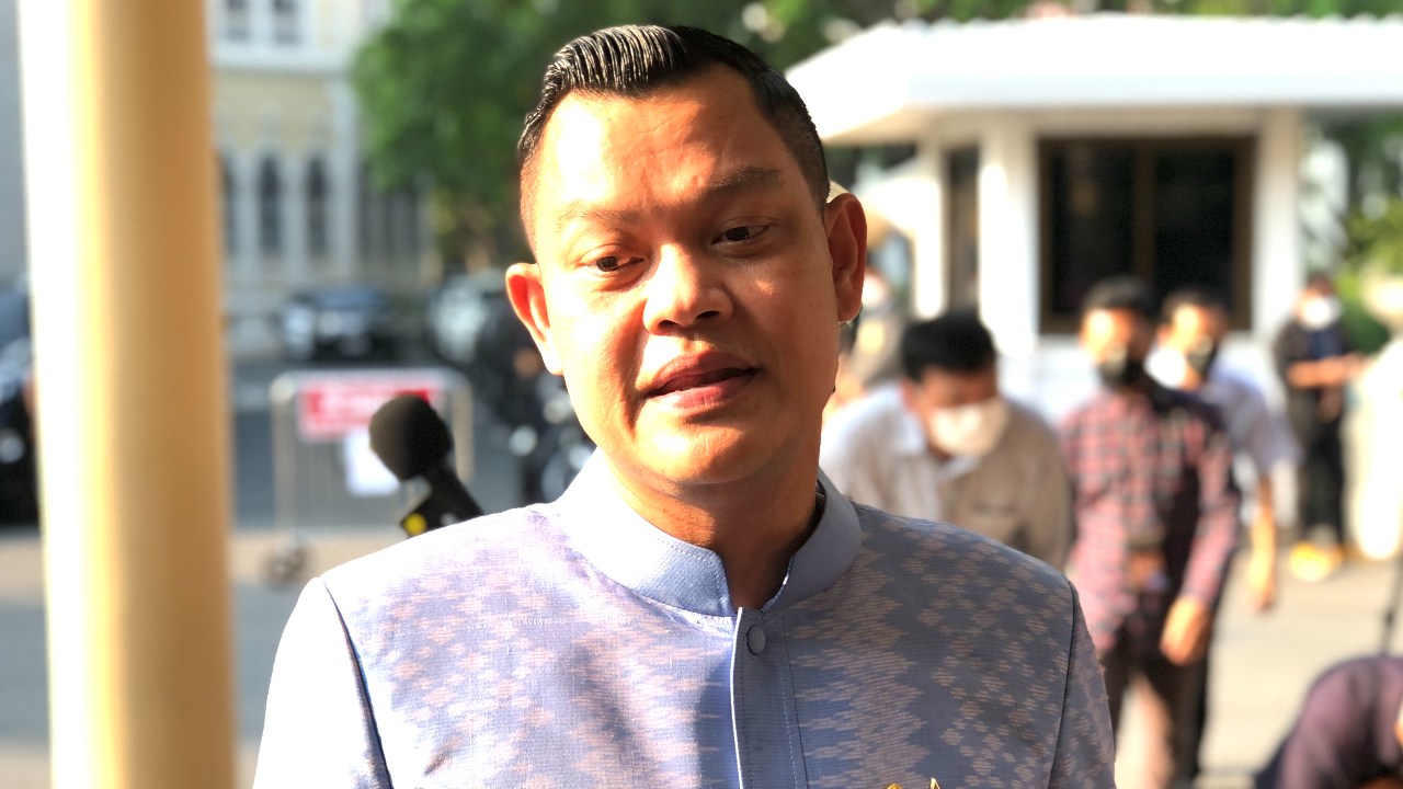 “ธนกร” ชี้ ยุบสภาแน่ หลังปิดสมัยประชุมสภา 28 ก.พ. โว มีคนจ่อซบ รทสช.เพียบ 