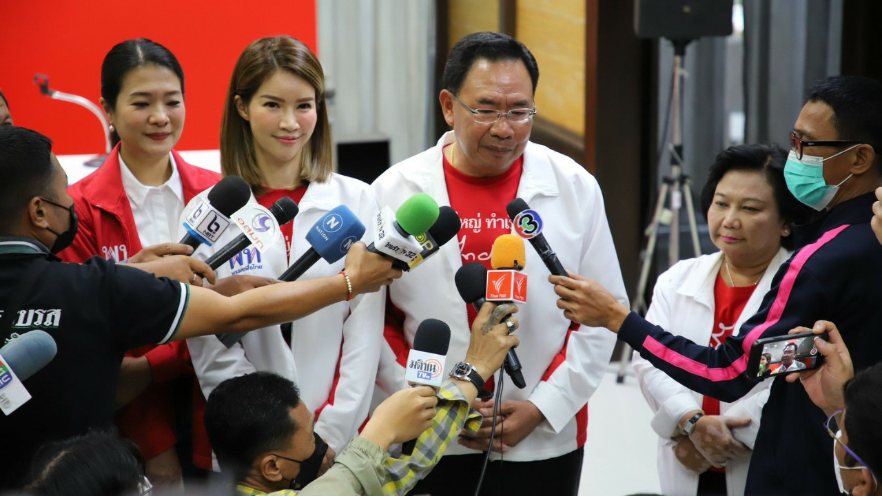 "กานต์กนิษฐ์-เกรียงไกร" ลงชิง ส.ส.กทม.ให้เพื่อไทย มั่นใจ ประชาชนตอบรับ