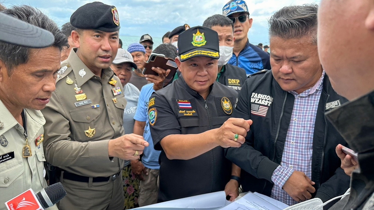 "บิ๊กโจ๊ก" ออกโรงช่วยชาวเล นายทุนปิดเกาะหลีเป๊ะ