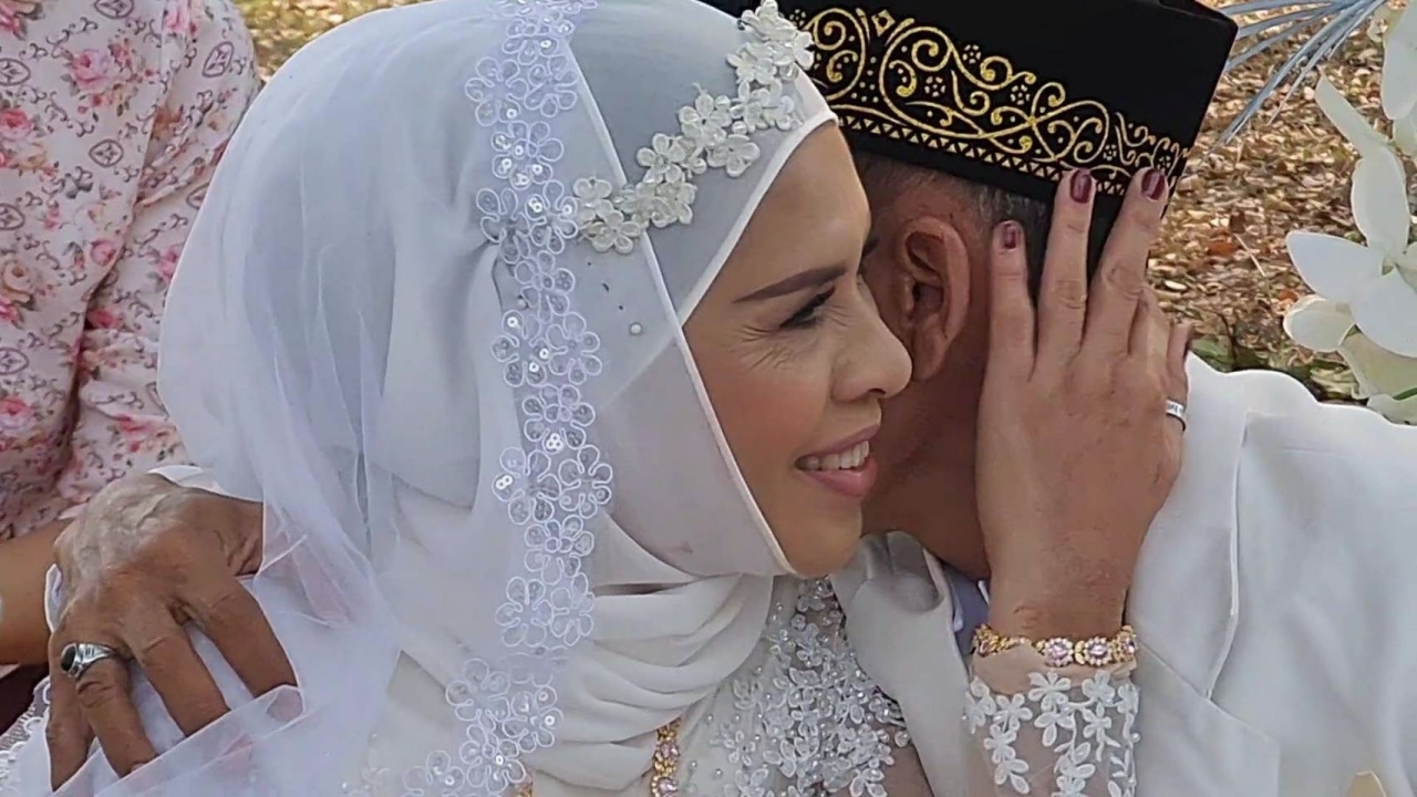 พี่แมวกับพี่ยุ รักแท้ไม่แพ้ระยะทาง ร่วมลง "สัญญารัก" ที่พิษณุโลก