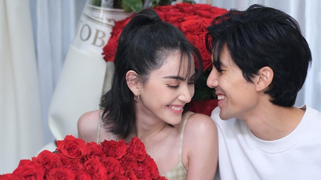 “ใหม่” หวาน “เต๋อ” วาเลนไทน์ สุดว้าวของขวัญยกให้เป็นเสี่ย ทำเพลงใหม่ฮีลใจทุกคน