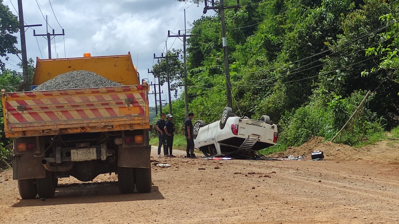 โจรใต้กดบึมรถตำรวจ ยิงซ้ำ ตาย 1 เจ็บ 4 ขณะตรวจเหตุลอบเผารถ 2 จุดยะลา
