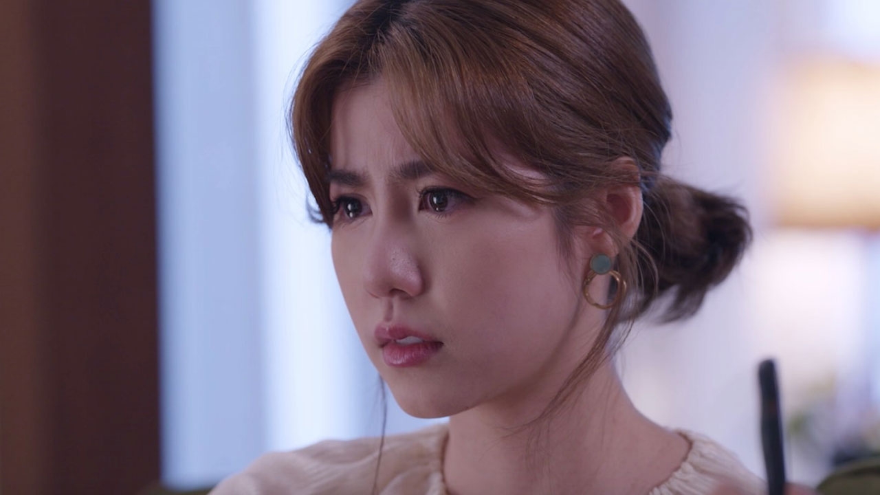 สุดกลั้นน้ำตา เอสเธอร์ จับได้ โก้ นอกใจ ใน CLUB FRIDAY THE SERIES ตอน ดวงสมพงษ์
