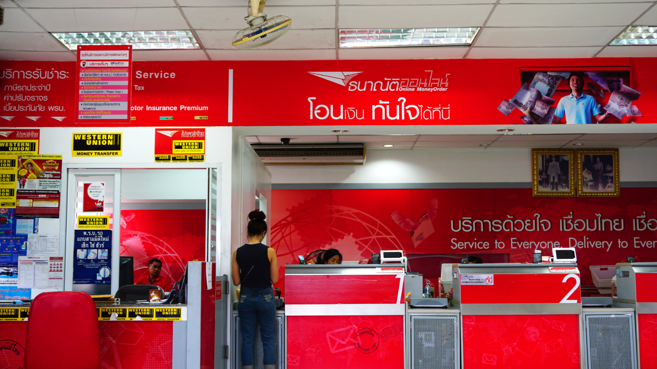 ไปรษณีย์ปิดกี่โมง เช็กเวลาเปิด-ปิด และวันหยุดประจำปี 2567 ได้ที่นี่