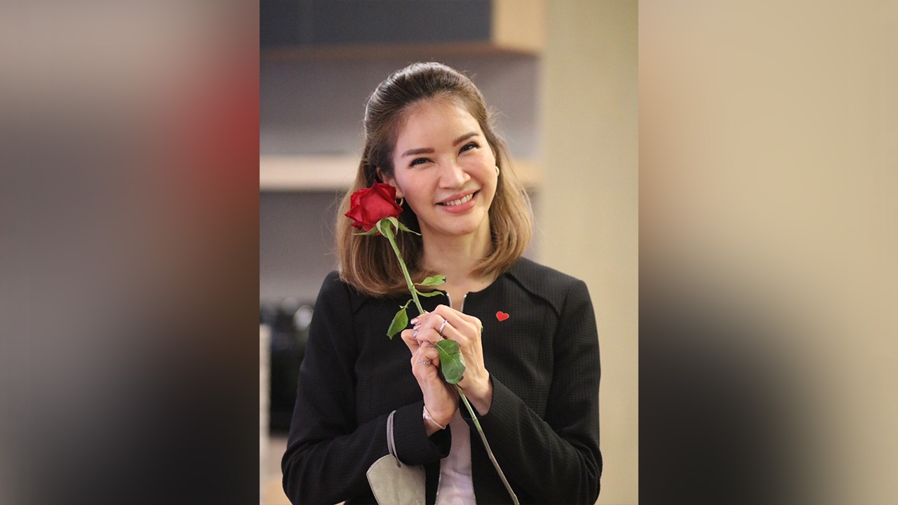 "กานต์กนิษฐ์" ยินดีคู่สมรสใหม่ LGBT ยันหนุนกฎหมายสมรสเท่าเทียม