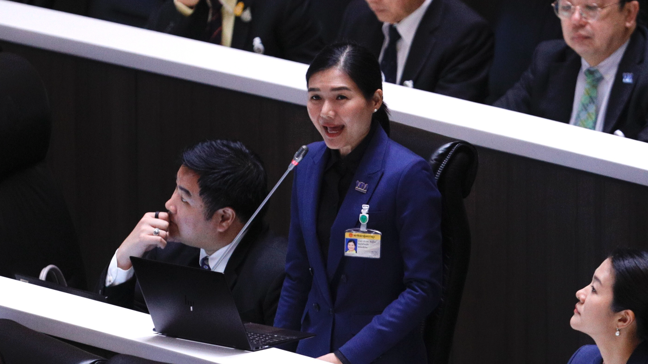 ซัด "หลานบิ๊กตู่" ใช้ "อิทธิพลพ่อ-บารมีลุง" ประมูลงานรัฐ-เอี่ยวทุนจีนเทา