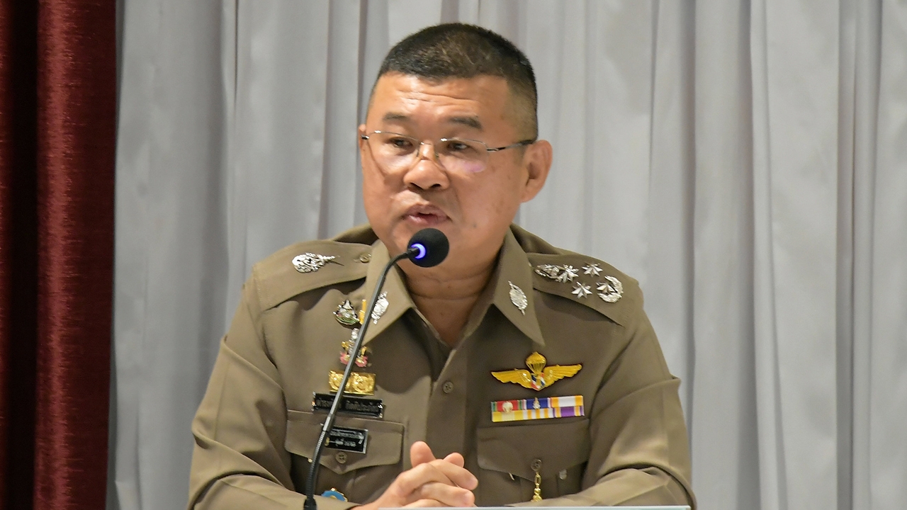 "บิ๊กเด่น" ปัดหน้าห้อง โยงเว็บพนัน ไม่เชื่อตำรวจนับร้อยรู้เห็น