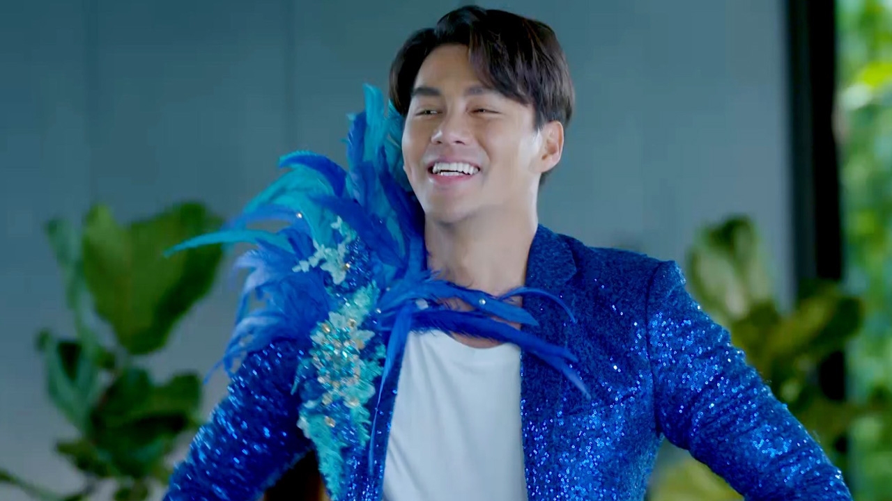 "แจ็คกี้" ฮาท้องแข็ง "เพ็ชร" ส่ายเอวยับ โชว์ท่ายากพิชิตใจ ใน "18 มงกุฎสะดุดเลิฟ"