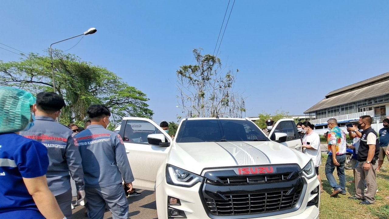 หนุ่มกำแพงเพชรวัย 26 รมควันตายคารถ ทิ้งโน้ตไว้งานศพห้ามแต่งดำ เปิดเพลงเศร้า