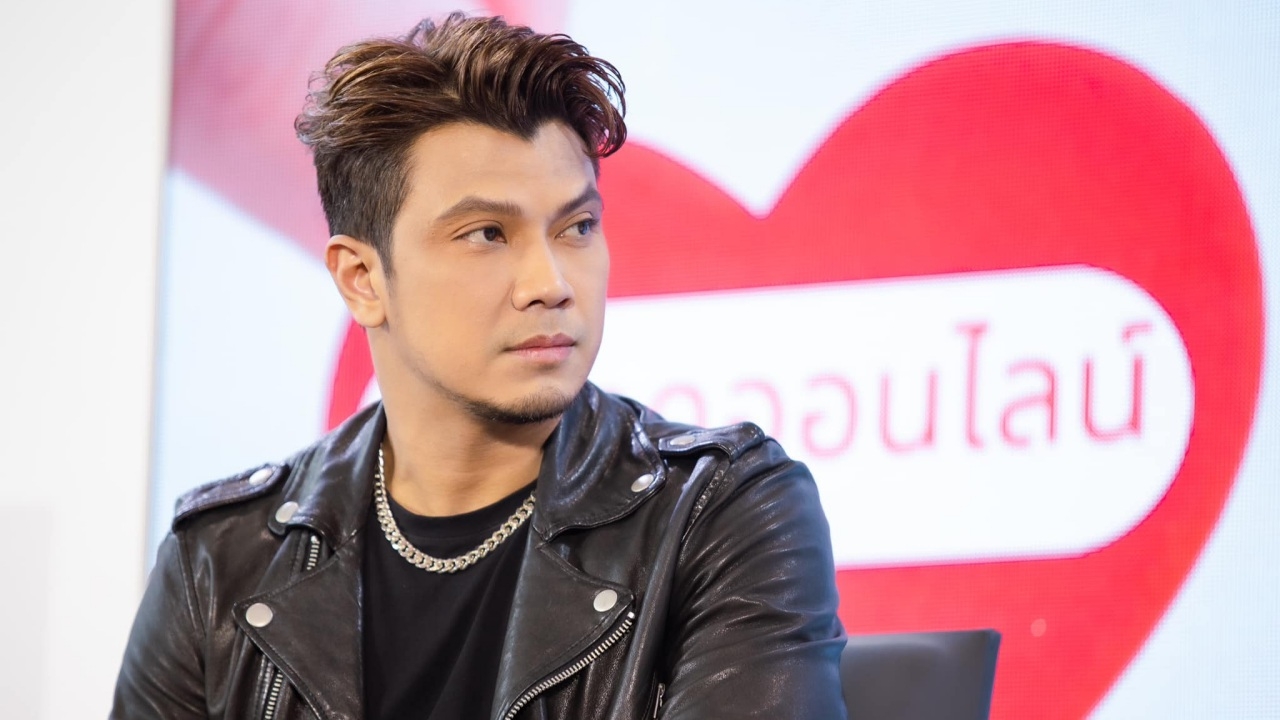 หนุ่ม กะลา ฟาดกลับอย่ามาก้าวก่าย หลังเจอคนคอมเมนต์แซะให้เข้าวัด