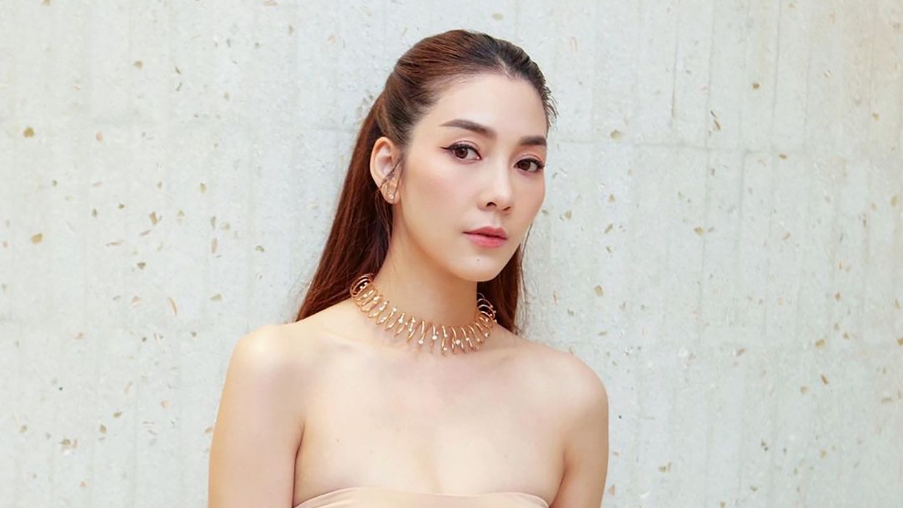 "วุ้นเส้น" ดีใจมีคนตามรอยไหว้พระแม่ลักษมี เผยลุยธุรกิจแต่ยังไม่ทิ้งงานแสดง