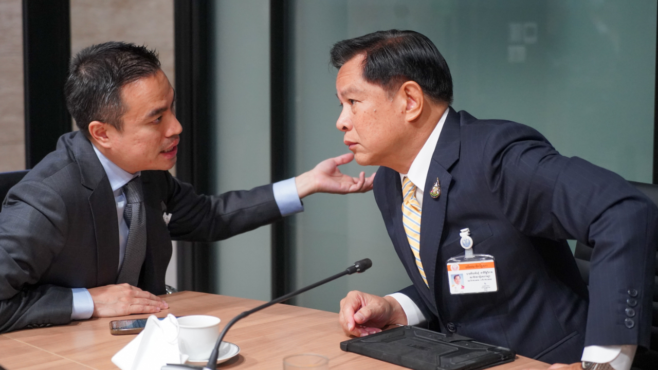 “เอกนัฏ” ยัน รทสช.ไม่เสนอ “พีระพันธุ์” แข่งนายกฯ “พิธา” มีเพียง 36 เสียง