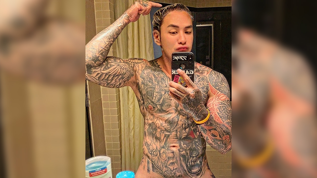 ขอโทษที่เผลอซูม แทค ภรัณยู อาบน้ำหมักผม แต่ทำคนหลุดโฟกัสหนักมาก