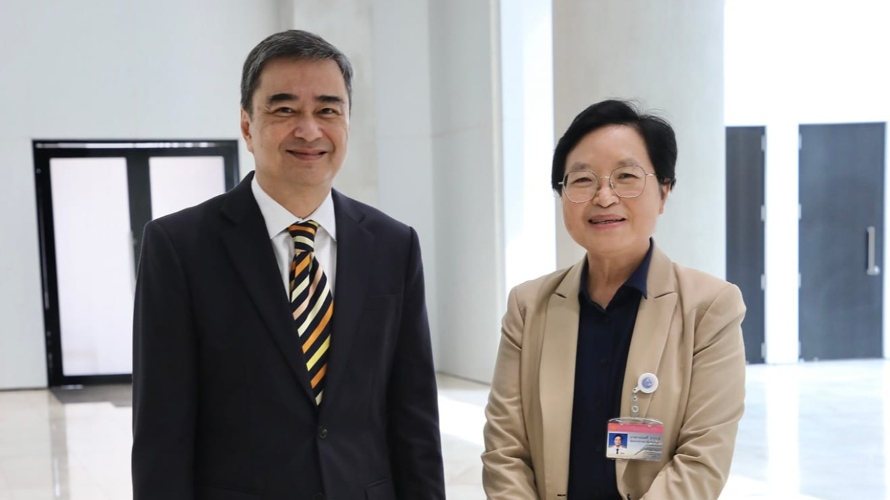 “ผ่องศรี” ประกาศ หนุน “อภิสิทธิ์” นั่งหัวหน้าพรรค ปชป. ชี้เหมาะสมที่สุด