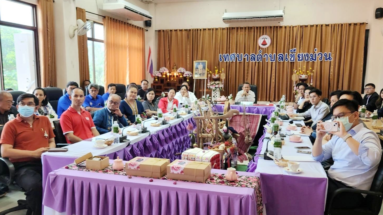 "สมศักดิ์-วิสุทธิ์" ควง ส.ส.เพื่อไทย ดูงานสร้างฝายฯ รับมือเอลนีโญ