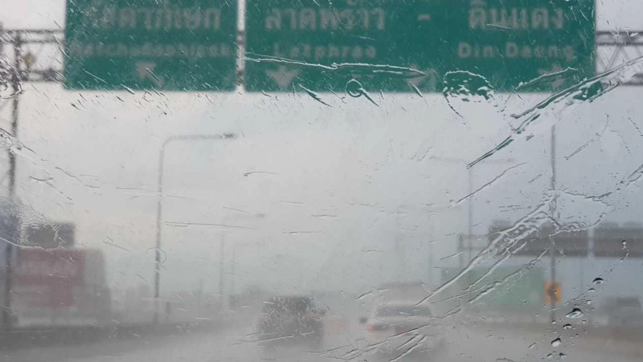 今天的天气每个多雨地区都增加“曼谷-38省份”，小心大雨危险。