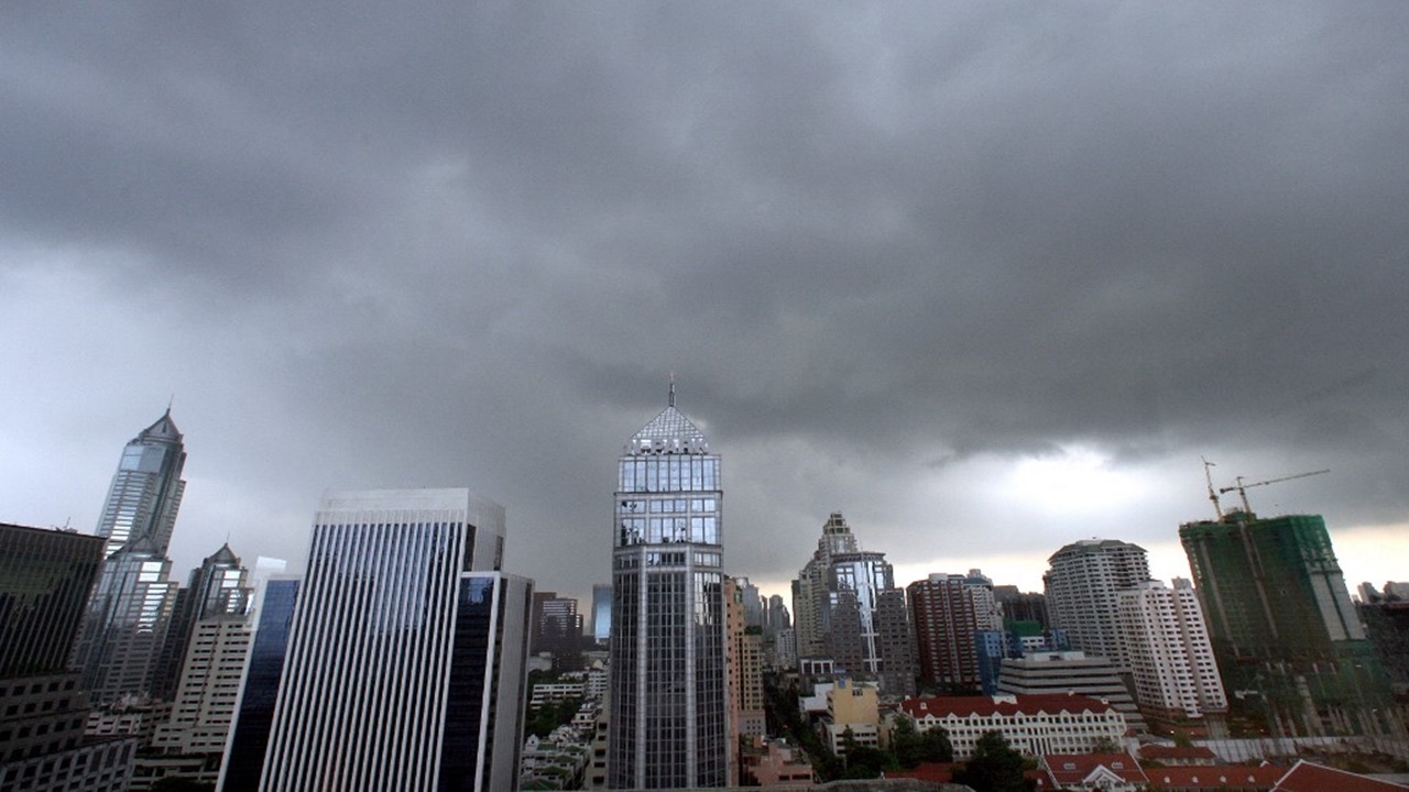 สภาพอากาศวันนี้ ทั่วไทยมีฝนตกหนักบางแห่ง กทม.ฉ่ำร้อยละ 40 ของพื้นที่