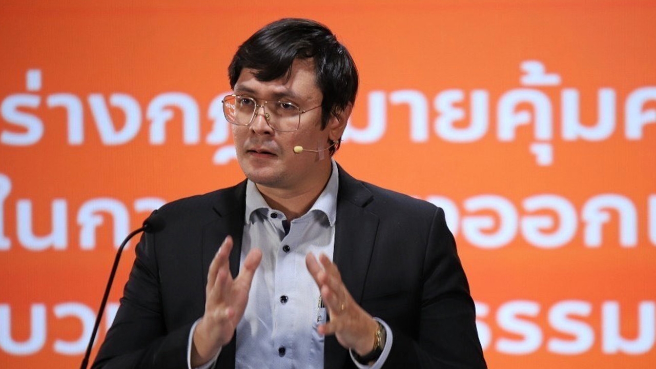 "โรม-วิโรจน์-อานนท์" เดือด! ดาหน้าฟาดกกต. ปมตั้งแท่นม.151เชือด "พิธา"