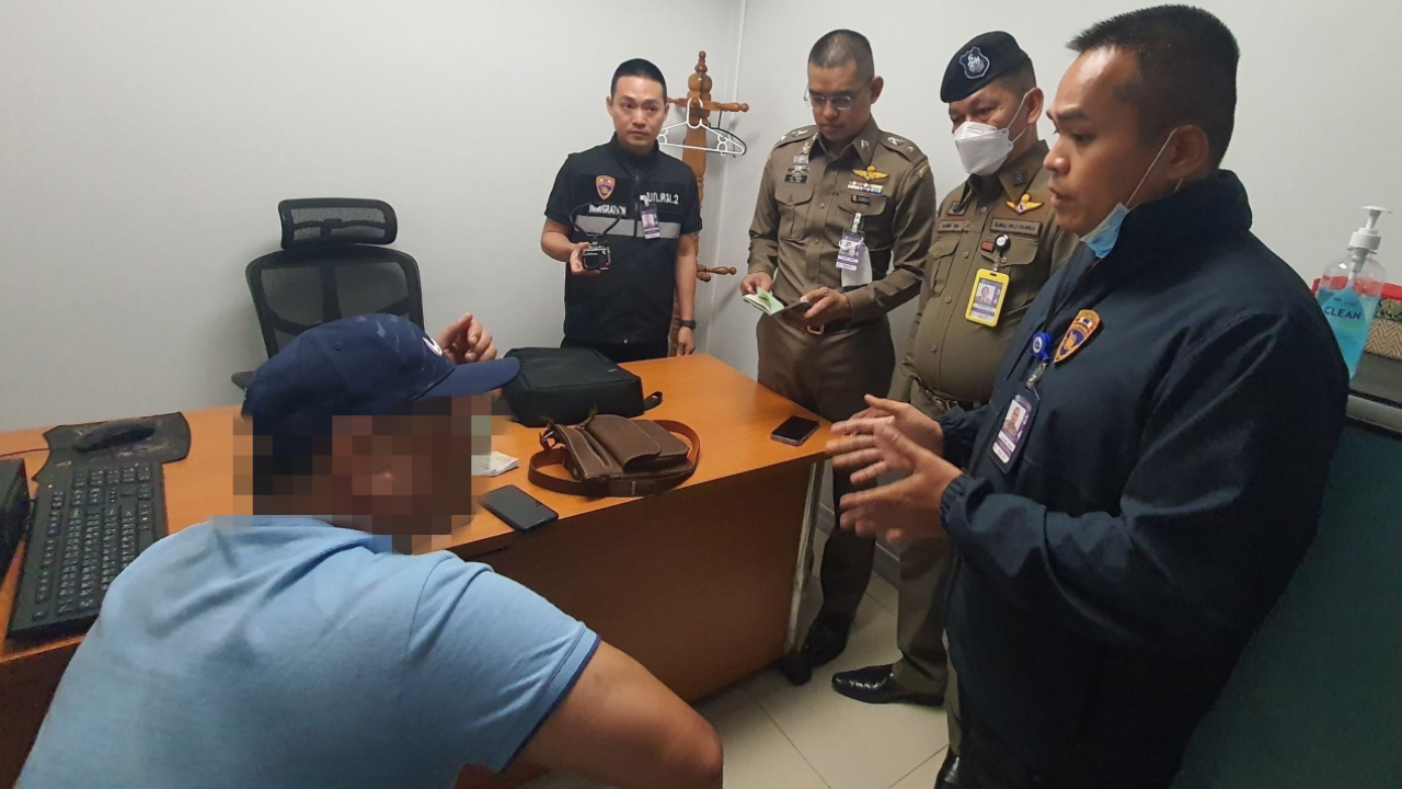 ตร.ยันมีหลักฐาน จับหนุ่มคาซัคสถาน มือปืนยิงนักธุรกิจรัสเซีย 