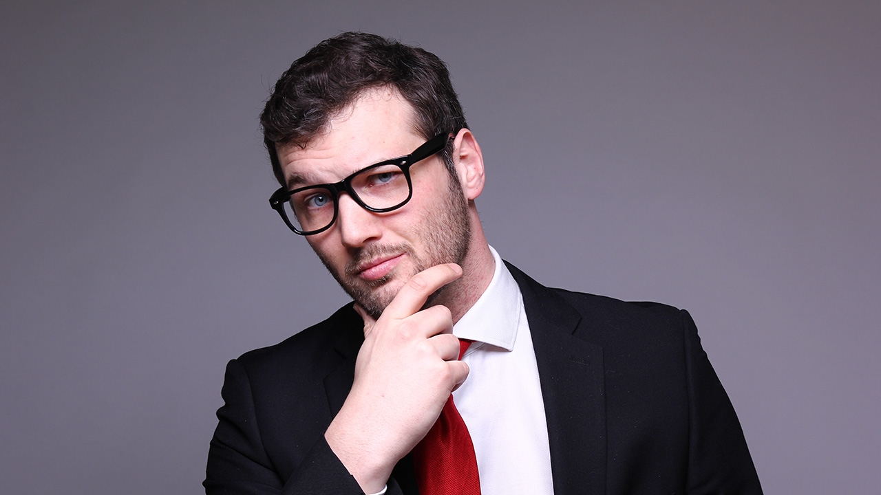 คนหลงตัวเองกับความรู้สึกที่ไร้ค่า