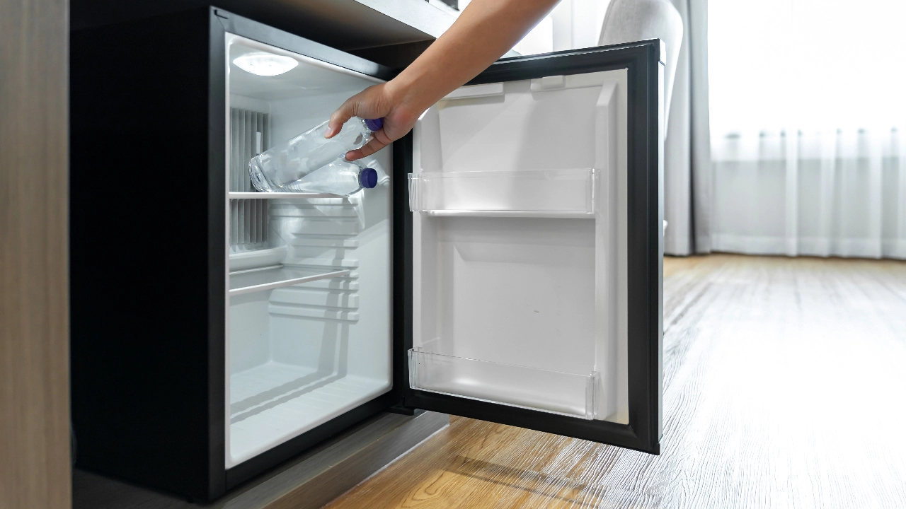 2023哪个牌子的小冰箱耐用、制冷快、省电？