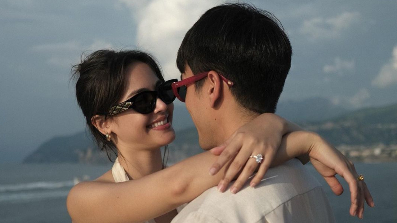 เพราะเซ็นส์มันบอก "ญาญ่า" เลยเตรียมแต่ชุดสวยๆไปทริปนี้ โมเมนต์ขอแต่งงานก็มาจริง