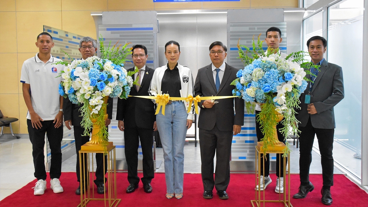 เปิดตัว "นวลพรรณ ล่ำซำ" พรีเซนเตอร์ kiosk เครื่องทำหนังสือเดินทางด้วยตนเอง