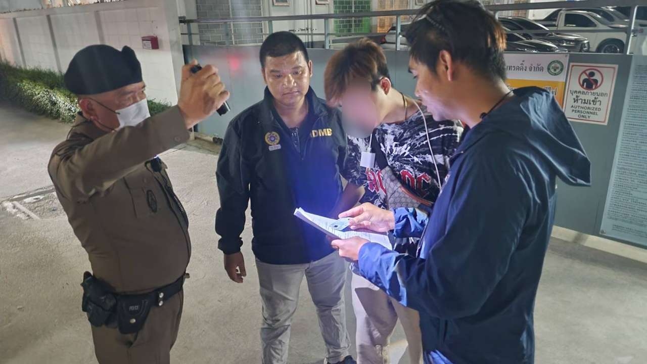 ตร.PCT 5 แกะรอยรวบ "อาฟู่" ล่ามบอสใหญ่แก๊งคอลฯ หลอกคนสูญเงิน 16 ล้าน