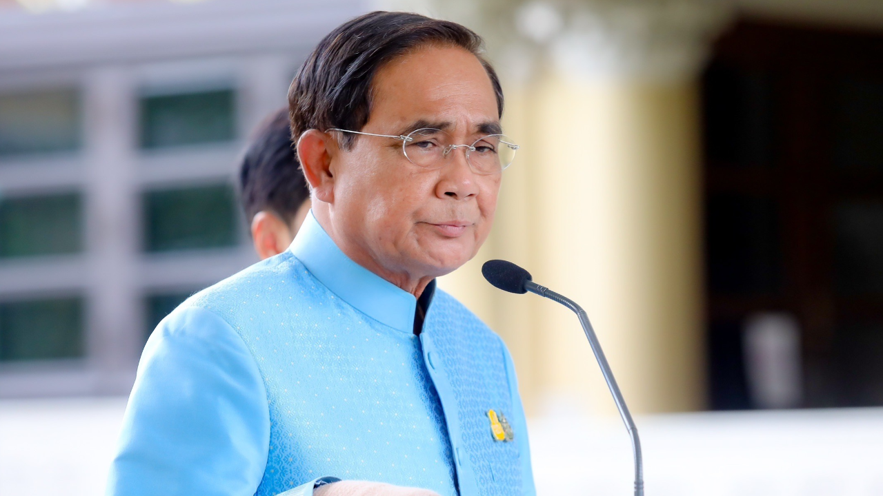 นายกฯ บอก ครม. ต้องอดทน ยินดีถ้ามีรัฐบาลใหม่ได้ตามกรอบ กรณี “ทักษิณ” ว่าตามกฎหมาย