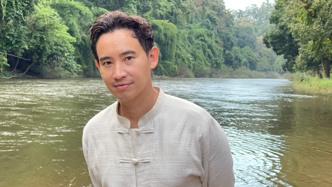 “พิธา” เปิดคอมเมนต์ให้ฝากร้านผ้าไทย พร้อมอวยพรขอให้ขายดี