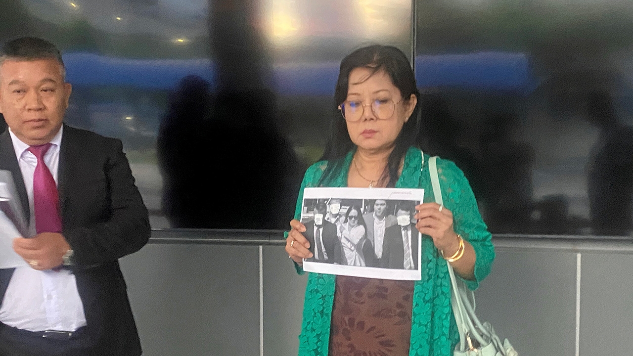 "แม่แตงโม" ลุยหาคนใกล้ชิดรูดบัตรลูกสาว สืบหาข้อเท็จจริง