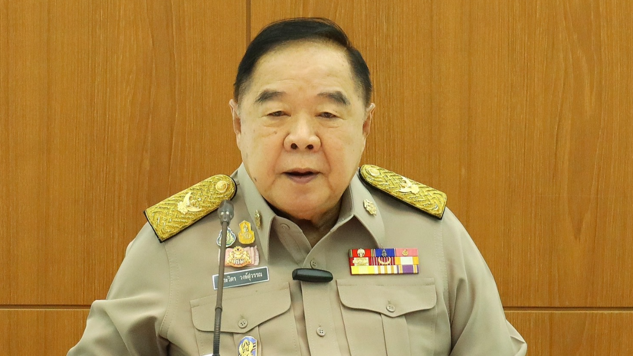 “ประวิตร” นำถก คกก.สิ่งแวดล้อม เห็นชอบ EIA โครงการแก้ปัญหาน้ำ-สร้างรถไฟทางคู่