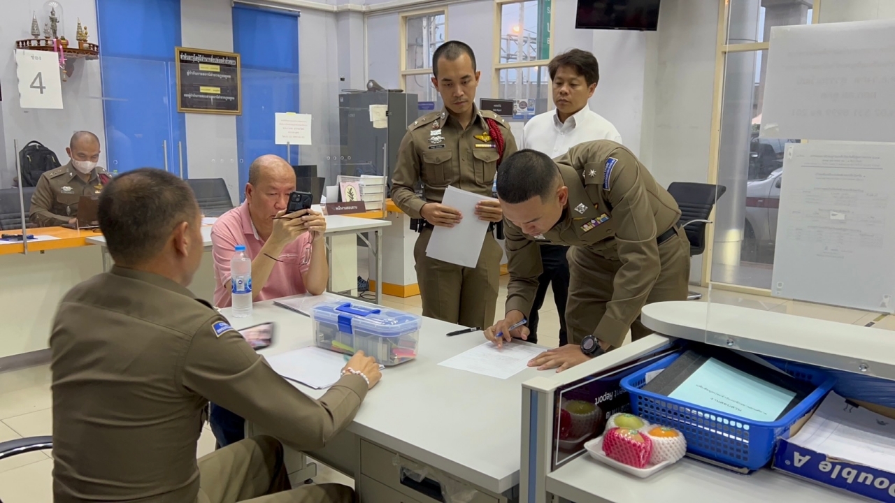 "อัจฉริยะ" พา 2 ตำรวจไซเบอร์ แจ้งความกลับ "นายเป้" แจ้งเท็จ ปมรีด 140 ล้าน