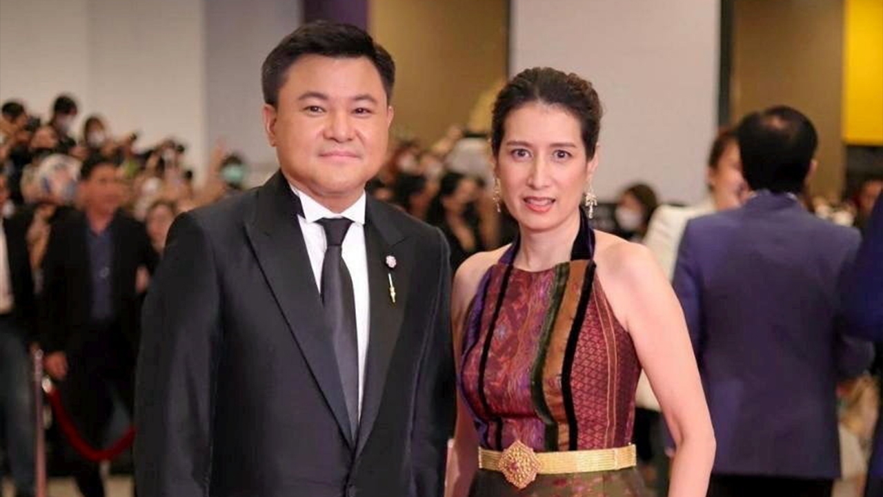 “กินข้าวนอกบ้าน”