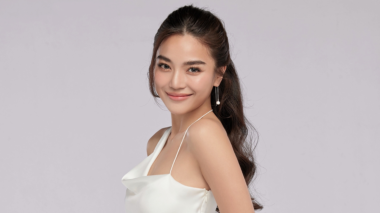 “เลดี้ปราง” ฝันเป็นจริง ขึ้นแท่นศิลปินเต็มตัวค่าย “4November” เก็บความลับมาเป็นปี