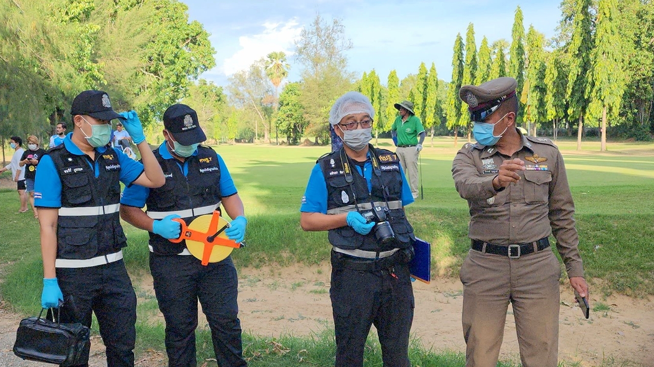 ยิงแคดดี้เจ็บ พร้อมข้าราชการเกษียณ หนุ่มหึงบุกราวีขณะออกรอบในสนามกอล์ฟ โคม่าหนักทั้งคู่