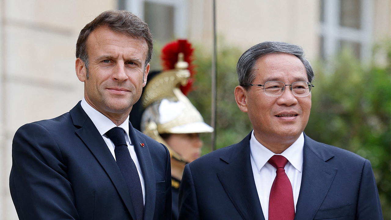 จีบจีน ปูทางสู่ BRICS?