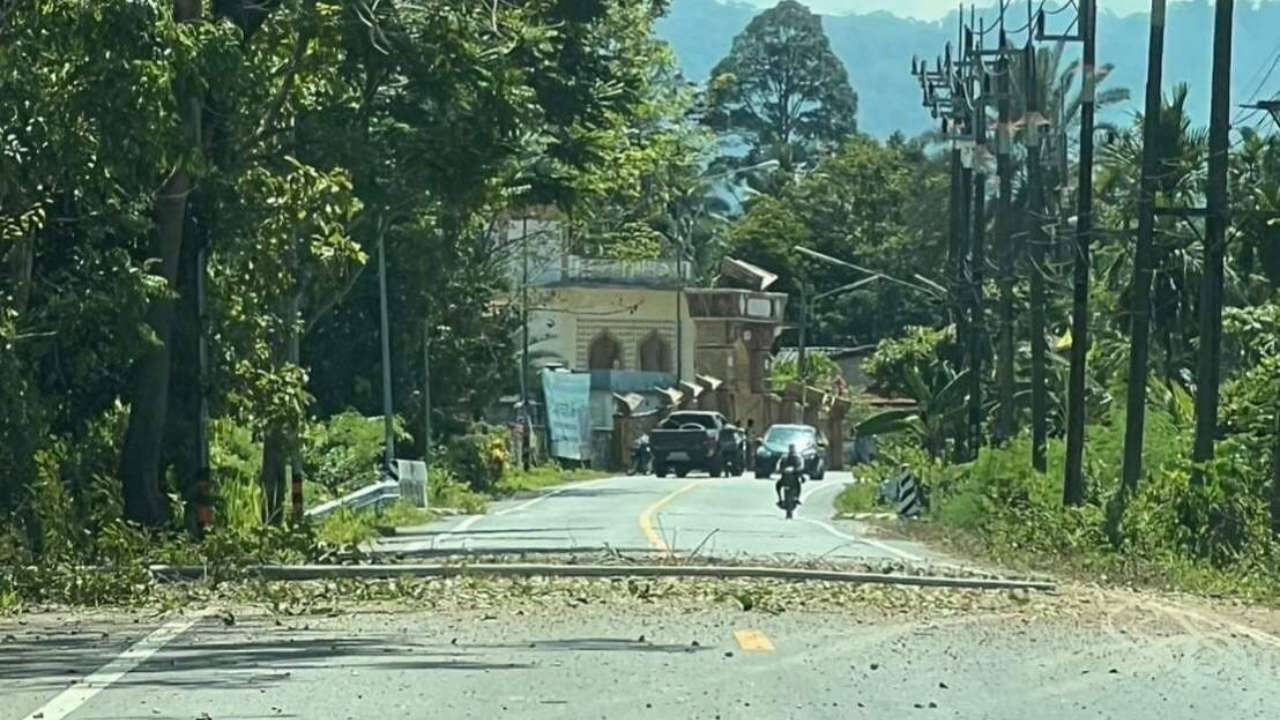 ซุกระเบิด ดักสังหาร 2 ทหาร รือเสาะ บึมสนั่นเจ็บ 2 ชาวบ้านถูกลูกหลง 1