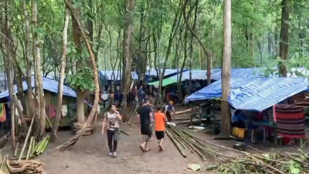 ชายแดนแม่สะเรียงร้อน มิก-29 เมียนมาบอมบ์ใส่กะเหรี่ยงคะยาหลังตีคืนฐานป่าตึงได้