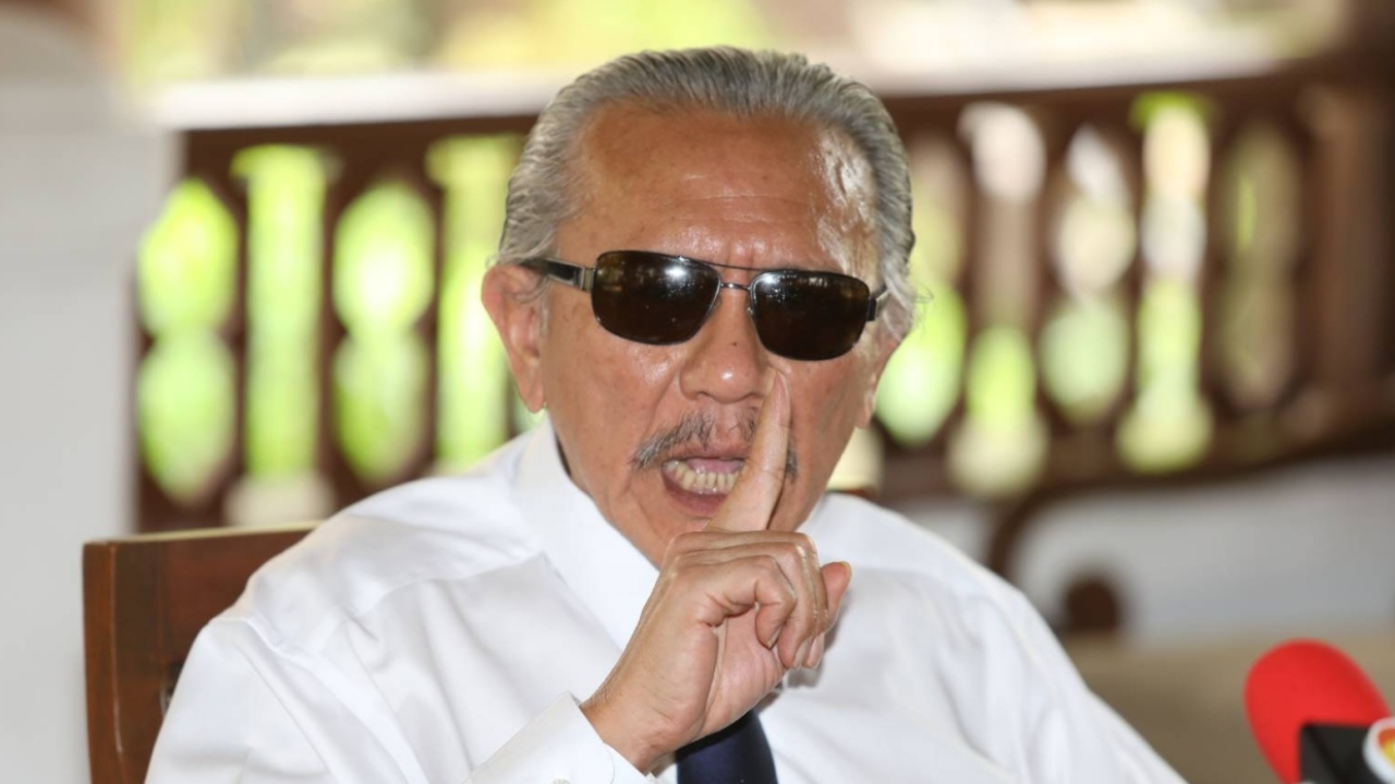 "ชูวิทย์" บอก เตือนแล้ว "ดีลลับ" ไม่มีใครเชื่อ ชัด 2 พรรค ชิง "ประธานสภา"