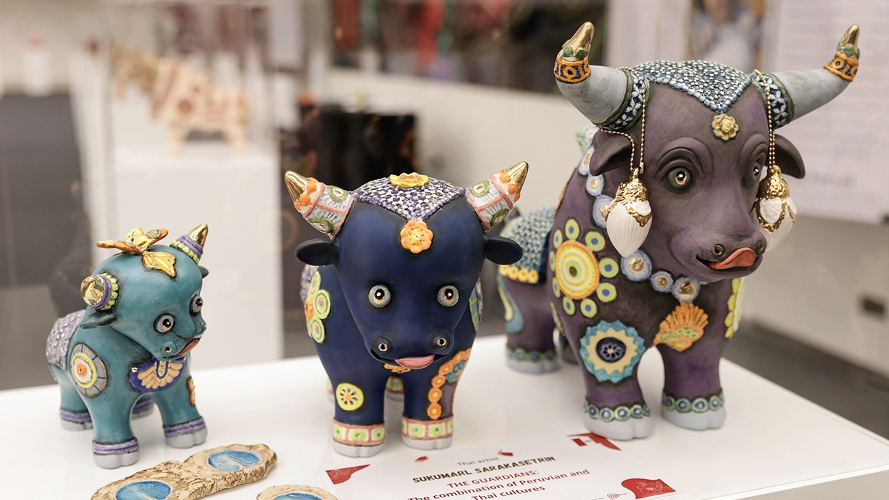 นิทรรศการแสดงศิลปวัฒนธรรม กระทิงน้อยแห่งปูการ่าประเทศเปรู