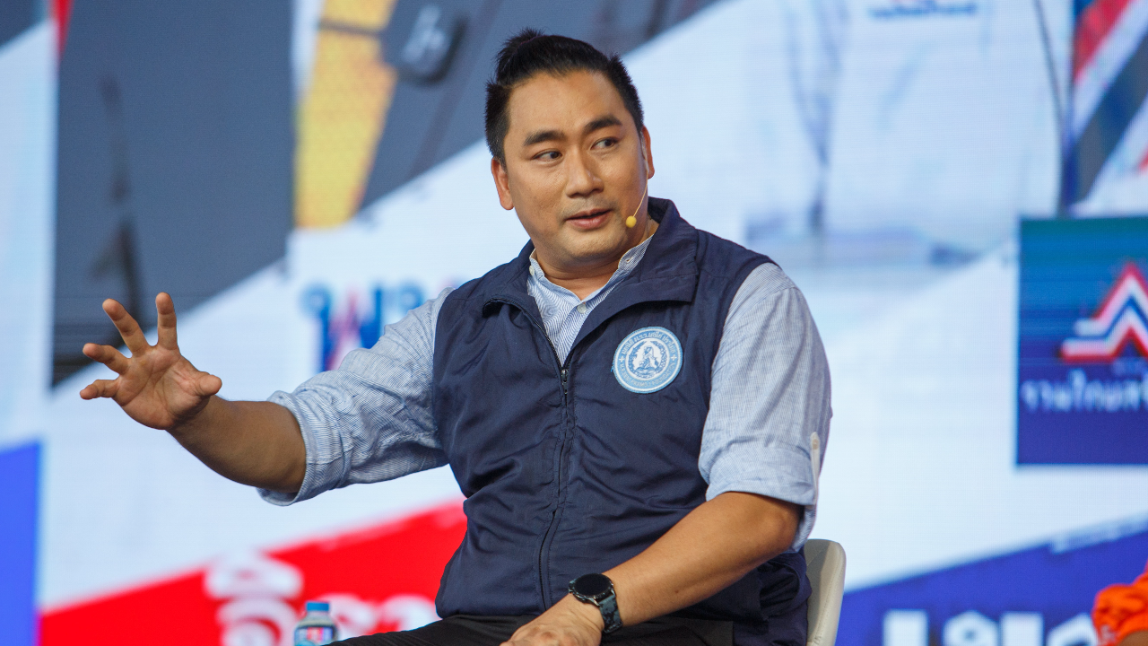 “อี้ แทนคุณ” จี้ “พิธา” ไล่ ส.ส.ทำร้ายแฟนสาวออกจากก้าวไกล ลั่นอย่าตีมึน