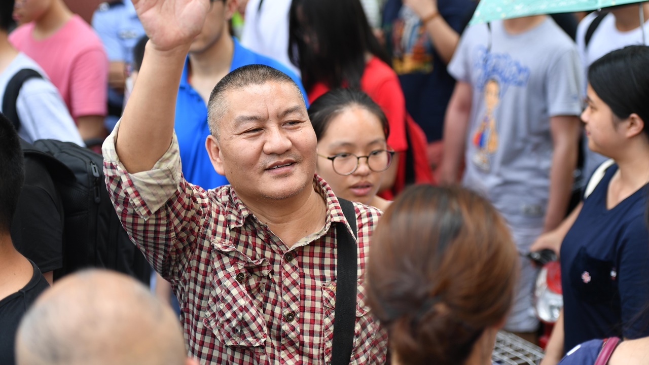 เศรษฐีจีนวัย 56 ปี เศร้า สอบเข้ามหาวิทยาลัยไม่ผ่าน ครั้งที่ 27