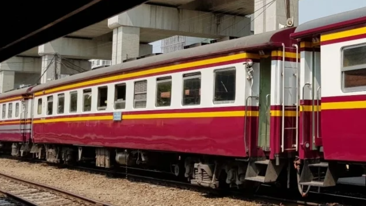 คุมตัว 7 โจ๋ แก๊งปาหินใส่รถไฟ วางทัณฑ์บน ก่อเหตุซ้ำเอาผิดผู้ปกครองด้วย