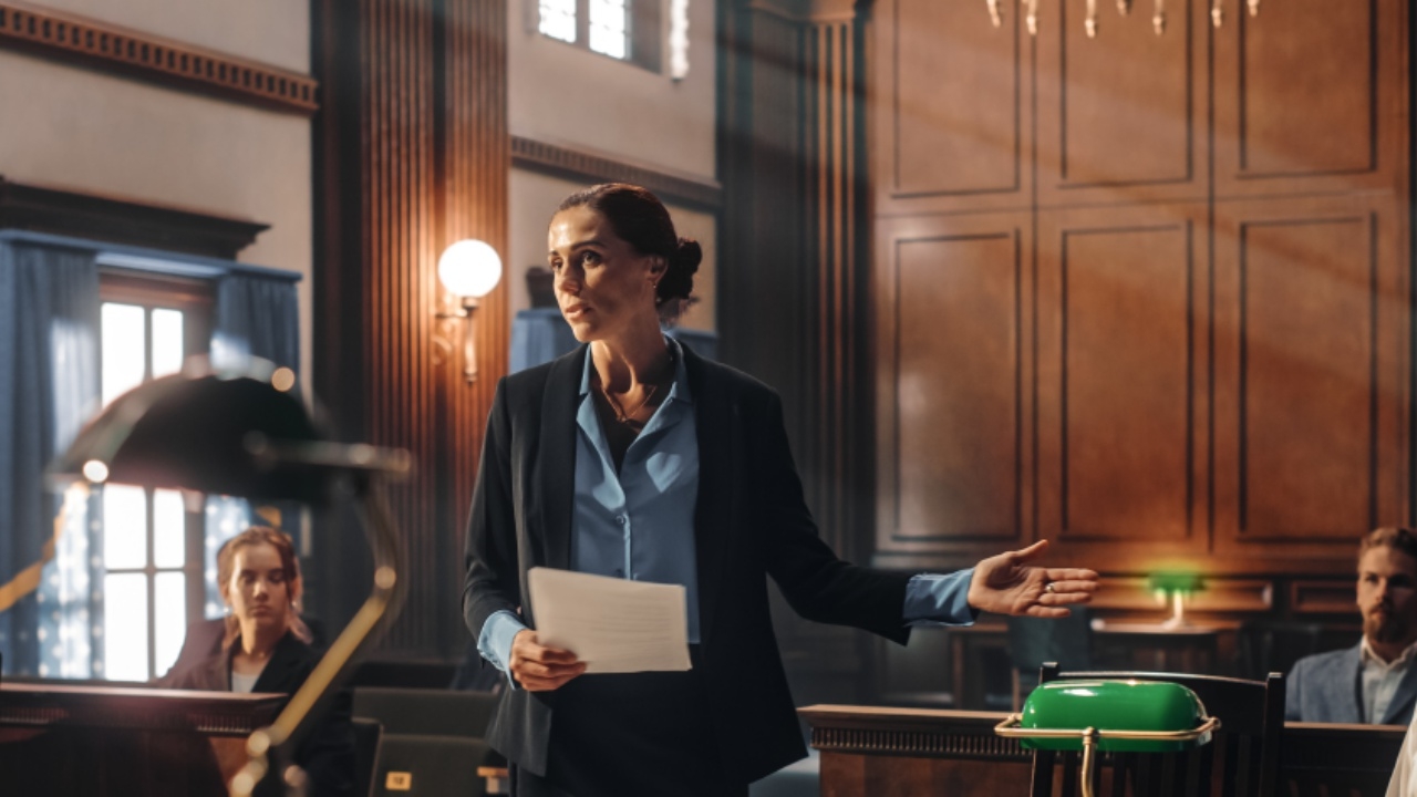 ทนายความหญิงใส่ "กางเกง" ว่าความได้แล้ว มีผลตั้งแต่วันที่ 28 มิ.ย. 66