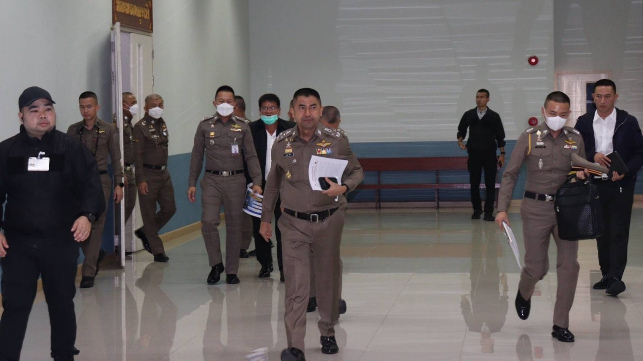 สำนวนคดี "แอม" ฟ้องฆ่าโดยไตร่ตรอง ส่งถึงอัยการ อดีตสามี ตร.-ทนายพัชโดนข้อหาด้วย