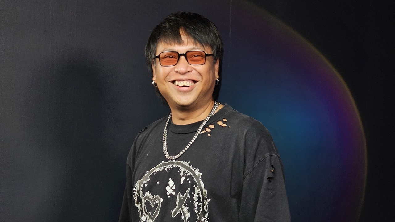 ป๊อก วงซีล เด็กที่เล่นดนตรีไม่เป็น ถูกเลือกจากกีตาร์ สู่มือปืนห้องอัด 