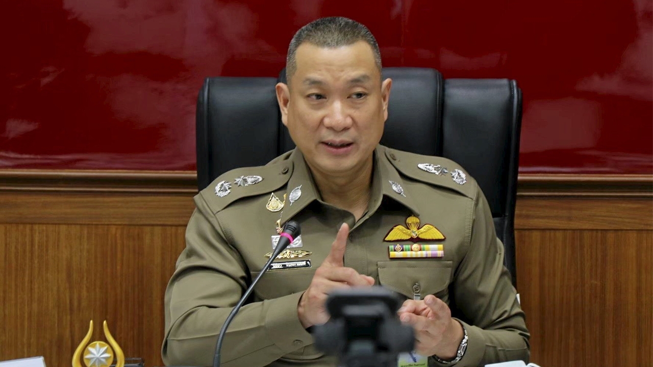 นาทีชีวิตตำรวจจราจร